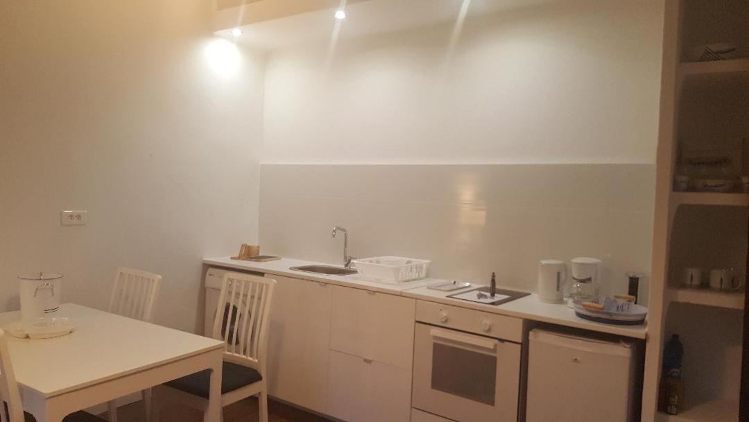 Au Coeur Du Panier Avec Terrasse 2 A 4 Personnes Climatisation Apartment มาร์กเซย ภายนอก รูปภาพ